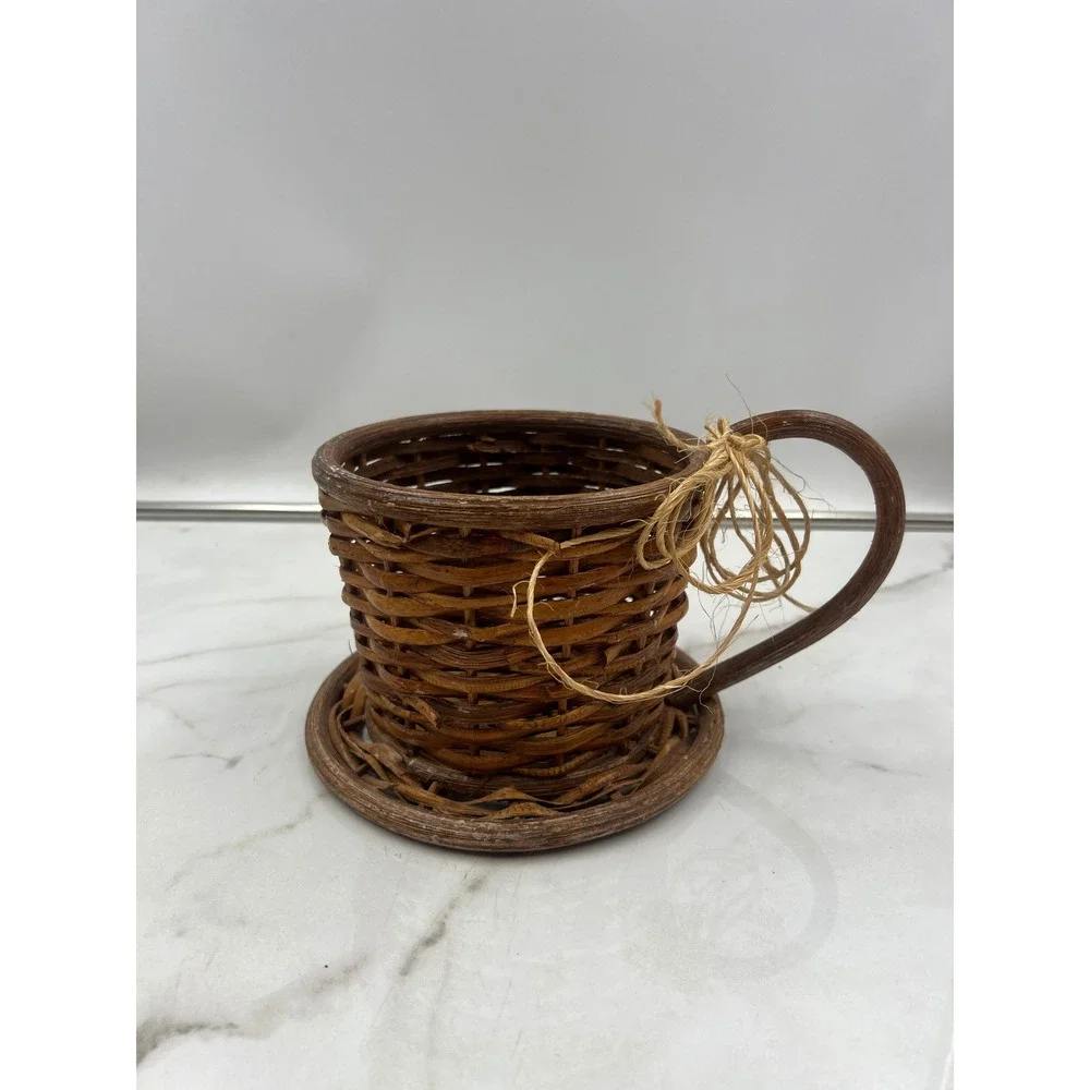 N/A vintage wicker